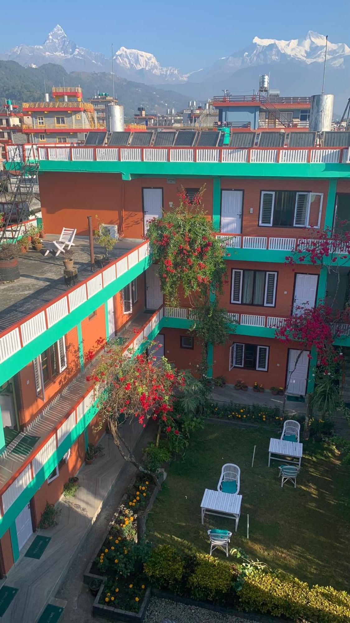 New Pokhara Lodge - Pokhara Lakeside Ngoại thất bức ảnh