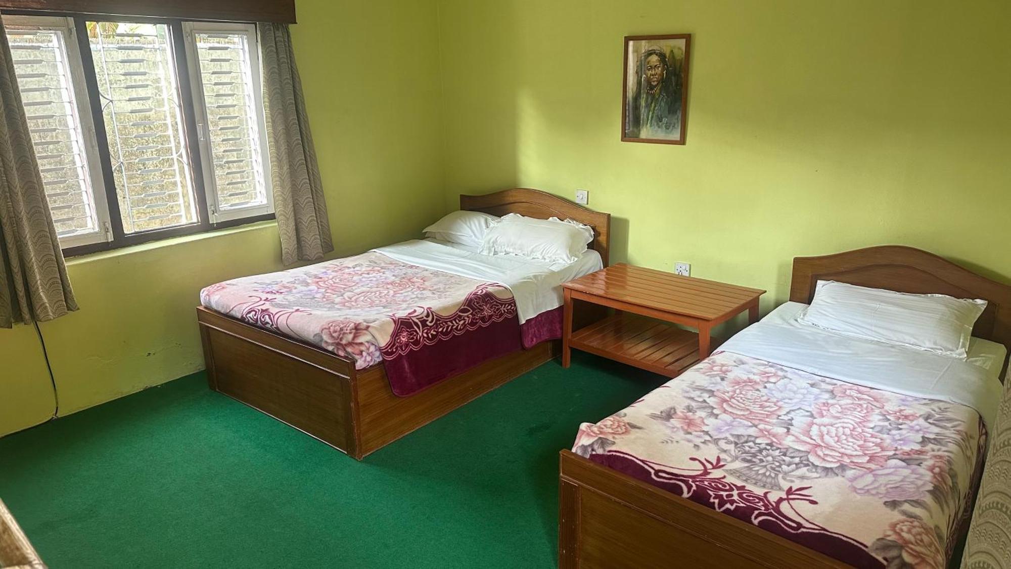 New Pokhara Lodge - Pokhara Lakeside Ngoại thất bức ảnh