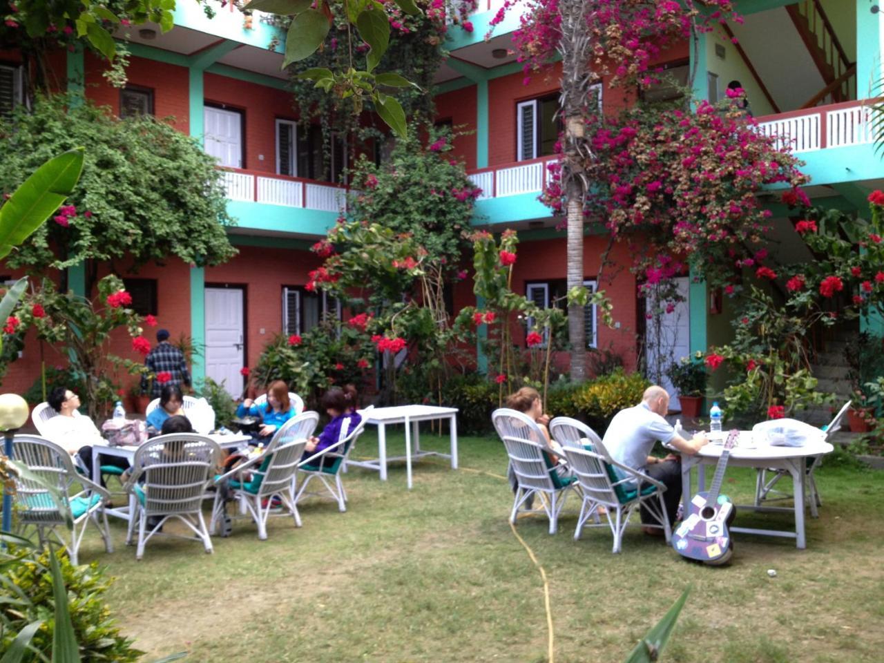 New Pokhara Lodge - Pokhara Lakeside Ngoại thất bức ảnh