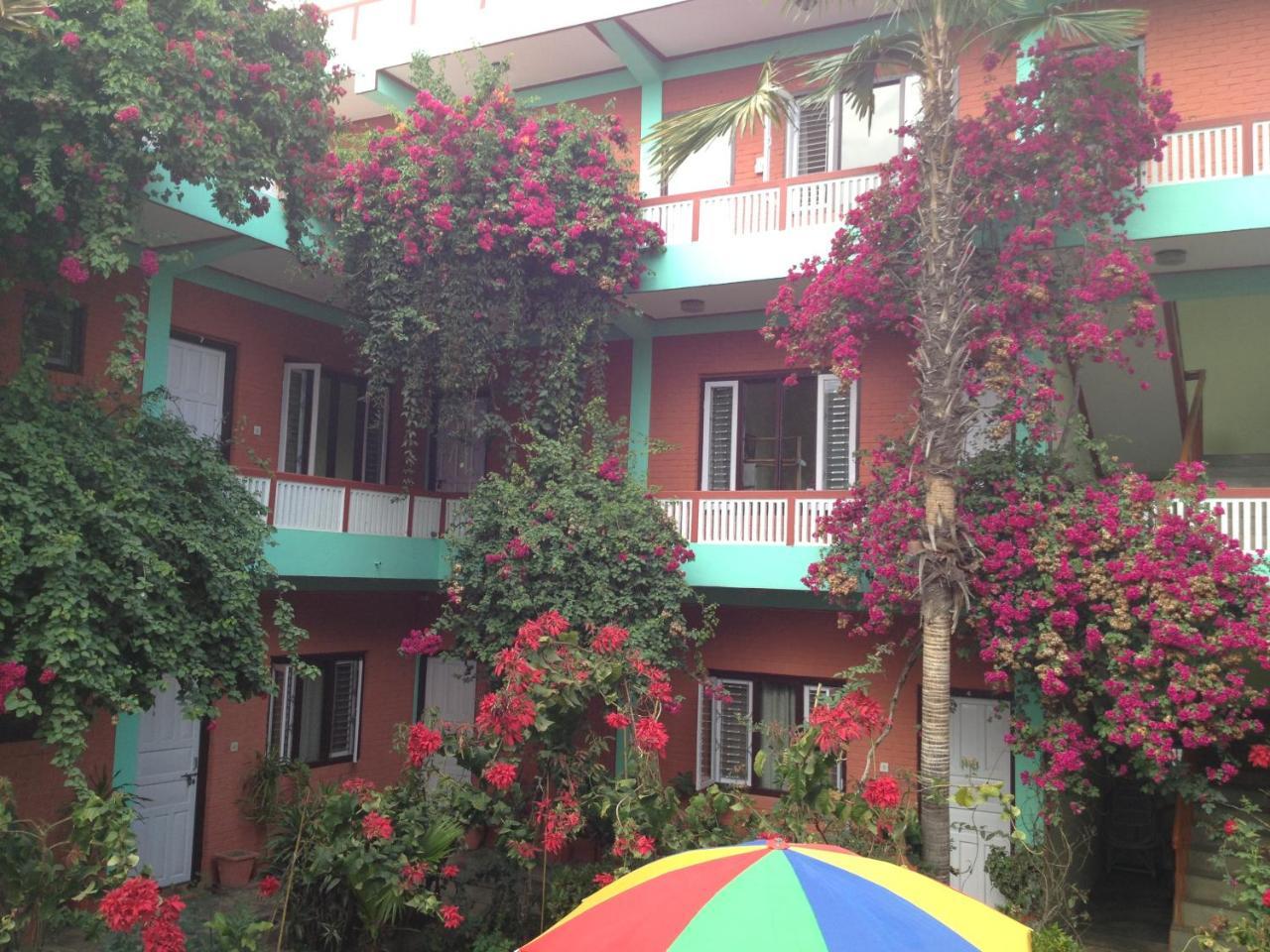 New Pokhara Lodge - Pokhara Lakeside Ngoại thất bức ảnh
